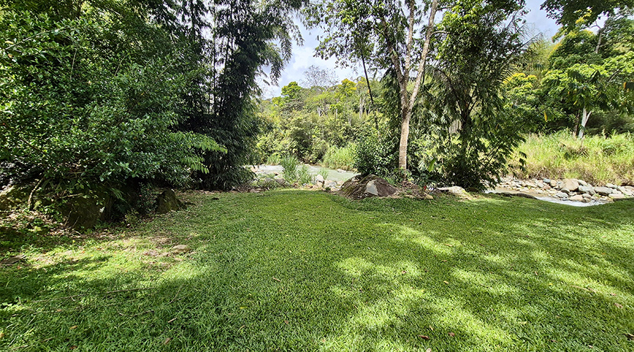 Costa Rica - San Jos? - Pedregosito - Casa Pedregosito - Ext?rieur - Rivi?re - Vue 2