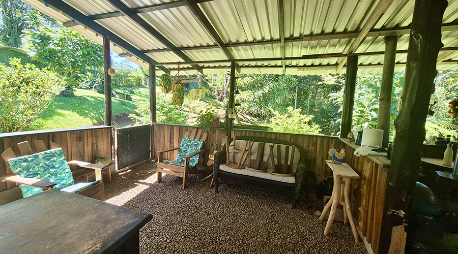 Costa Rica - San Jos� - Quebradas - Casa Berny - Maison - Ext�rieur - Terrasse - Vue 2