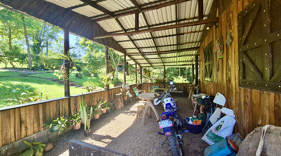 Costa Rica - San Jos� - Quebradas - Casa Berny - Maison - Ext�rieur - Terrasse - Vue 3