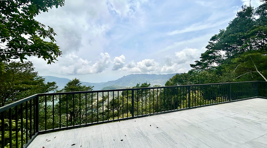 Costa Rica - Perez Zeledon - San Isidro - Casita Morete - Terrasse - vue 3