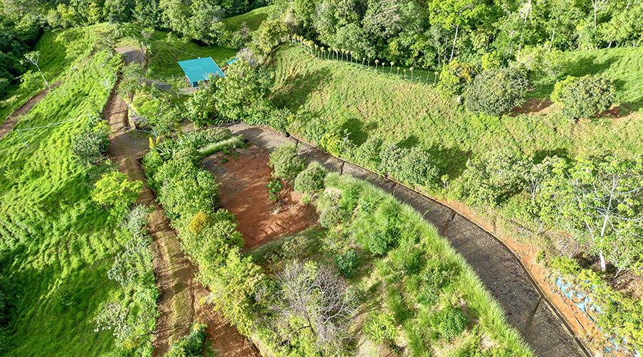 Costa Rica - San Jos? - San Miguel - Las 5 terrazas - Routes Internes - Vue 3