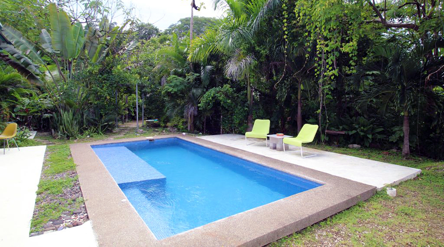 Costa Rica - Guanacaste - Près de Samara - Papillon Bleu - La piscine