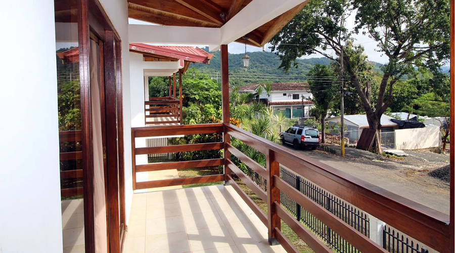 Costa Rica - Guanacaste - Samara - SAM 4 apts - Immeuble 4 appartements - Une des terrasses - Vue 2