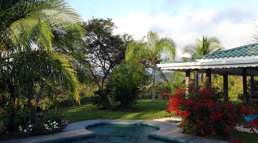 Costa Rica - Guanacaste - Samara - Villa Nath - Terrasse et piscine - Vue 3