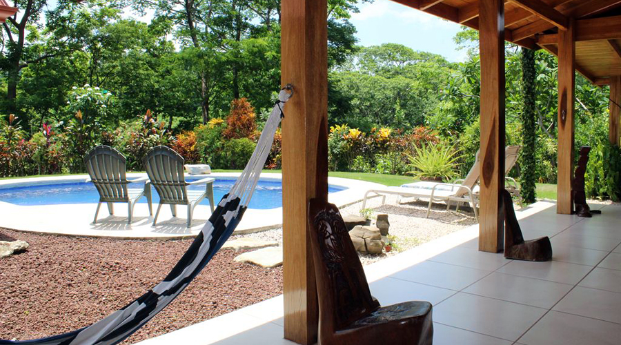 Costa Rica, Guanacaste, Pacifique - Villa Sueño, proche Samara - Terrasse et piscine - vue 1