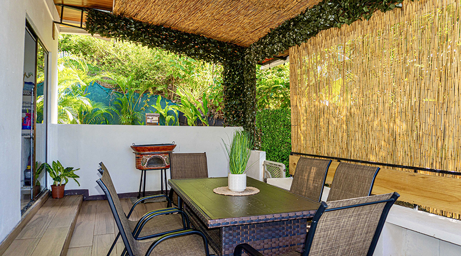 Costa Rica - Osa - Bahia Ballena - Bahia - Casa Mariposa - Patio arri�re - vue 4