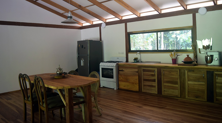 Maison neuve 4 chambres et 2 salles de bains à Cahuita - Costa Rica - La cuisine