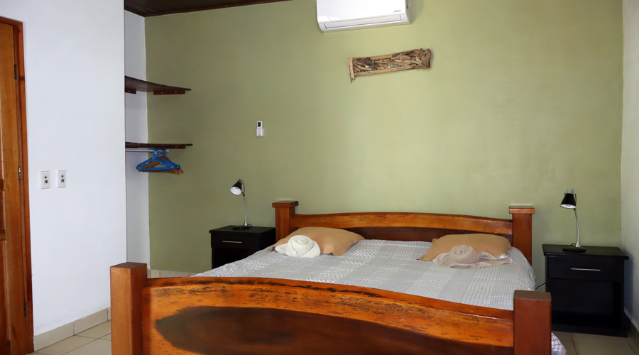 Costa Rica, Province Puntarenas, entre Quepos et Dominical, Hotel-Restaurant + 5 lodges - Cabina 2 - Chambre